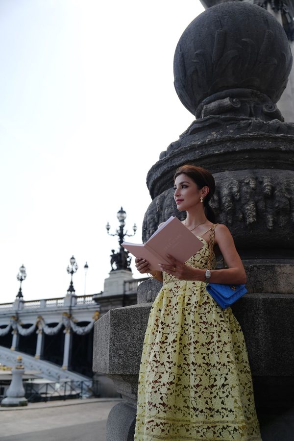 A bright day by the Seine